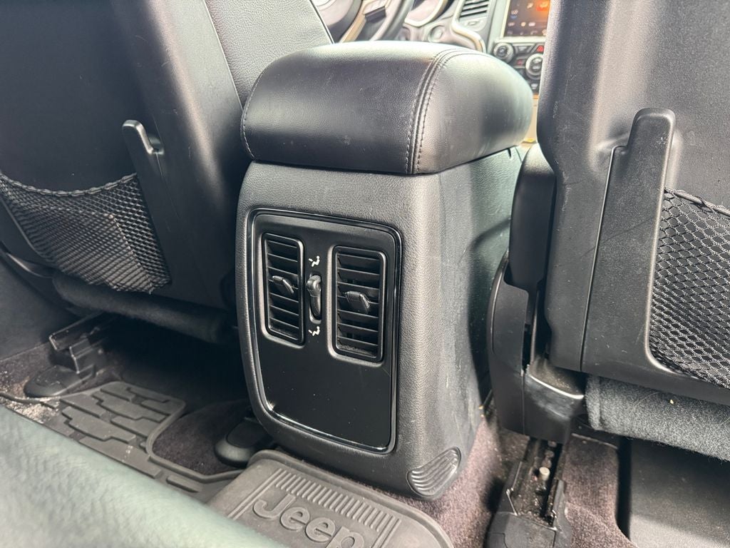 2017 Jeep Grand Cherokee Laredo