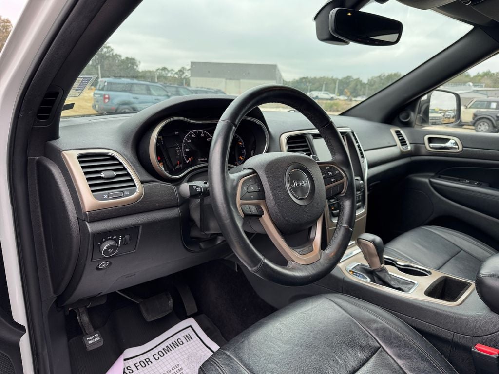 2017 Jeep Grand Cherokee Laredo