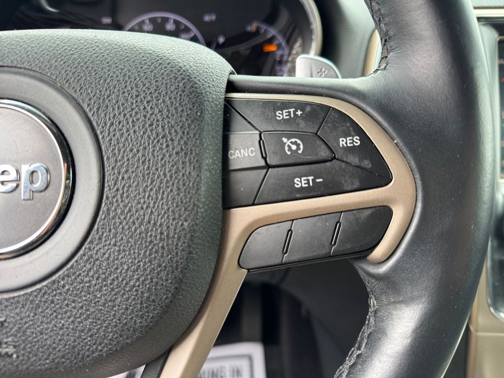 2017 Jeep Grand Cherokee Laredo