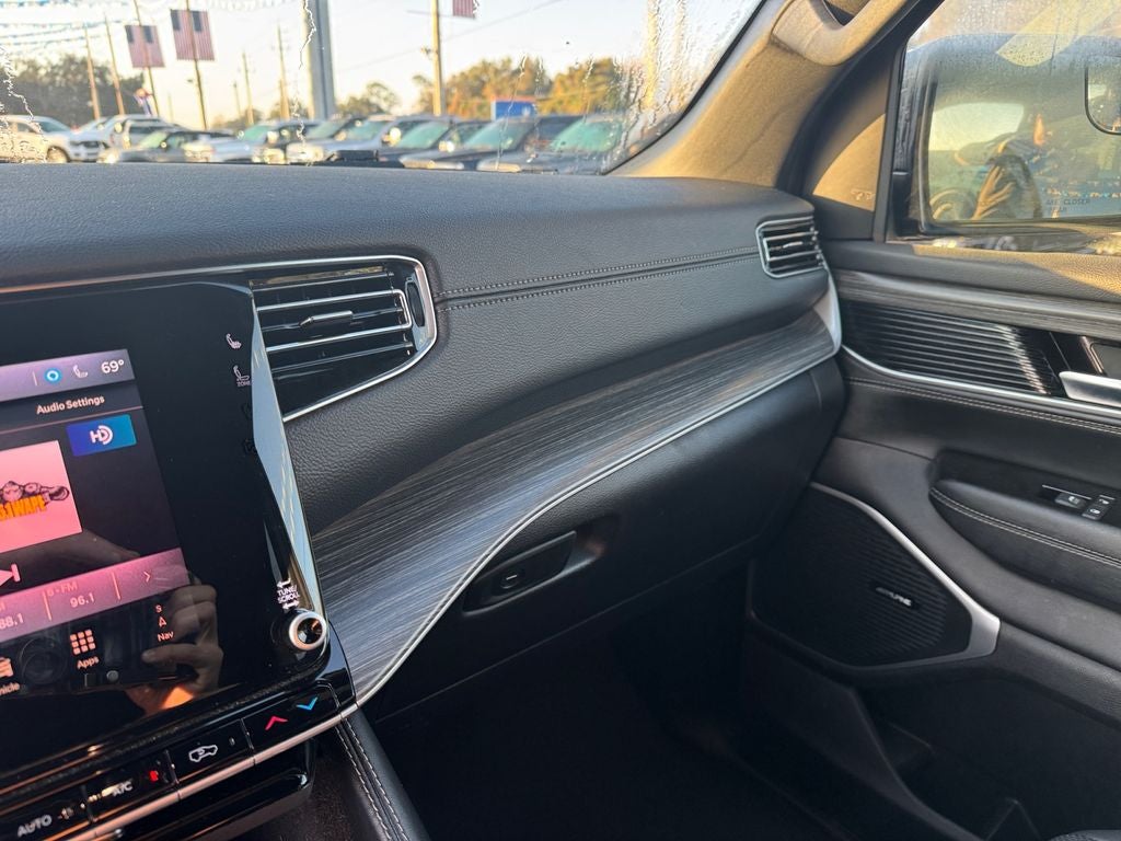 2024 Jeep Wagoneer L Series II