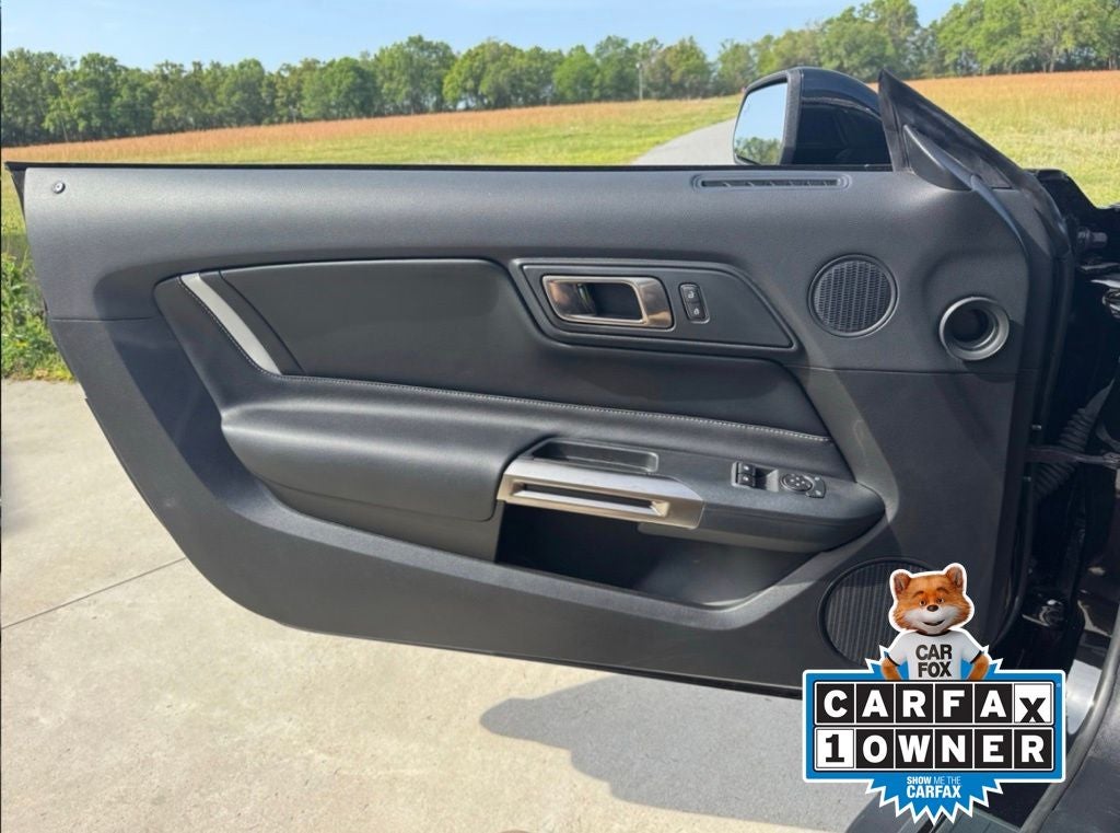 2021 Ford Mustang Shelby GT500SE Carbon Track Pack