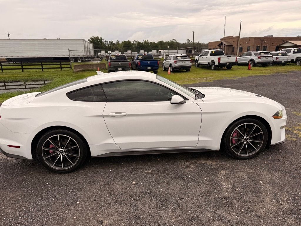 2020 Ford Mustang EcoBoost