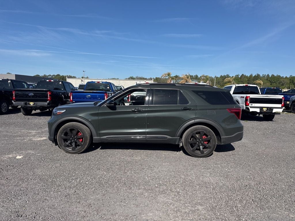 2022 Ford Explorer ST