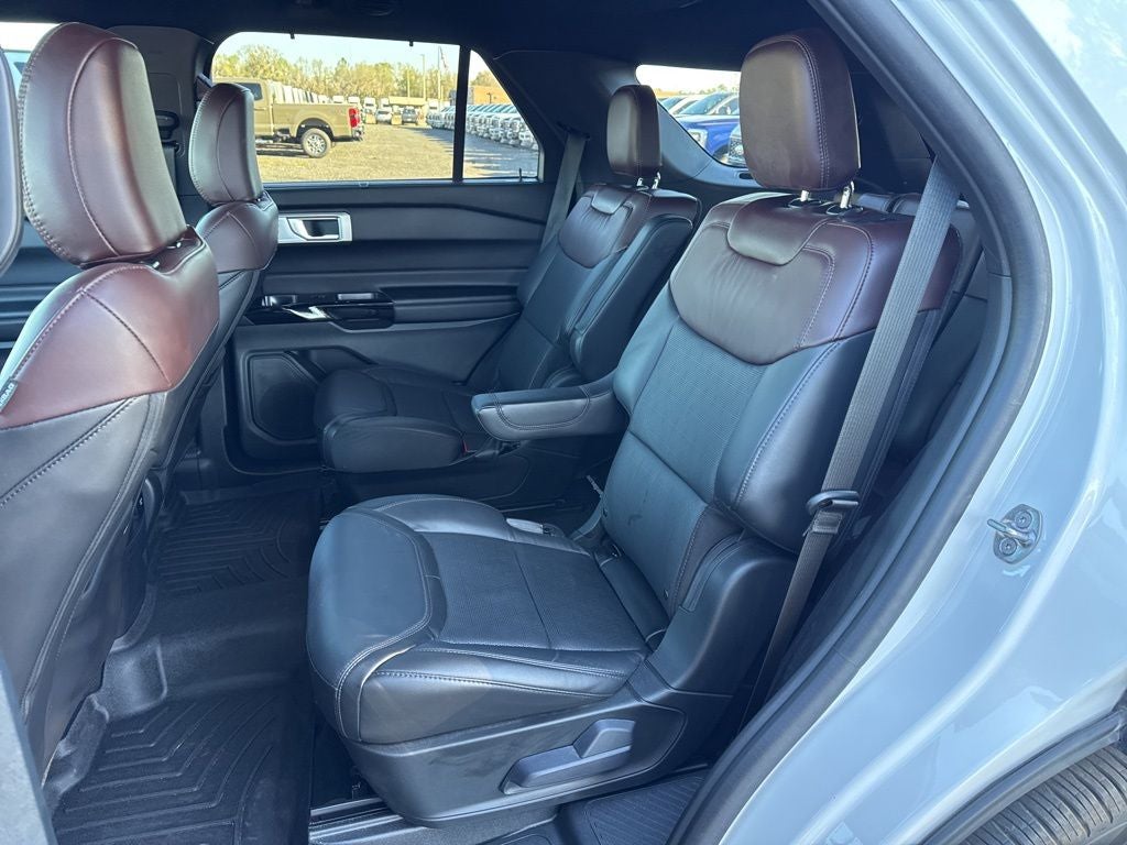 2024 Ford Explorer Platinum