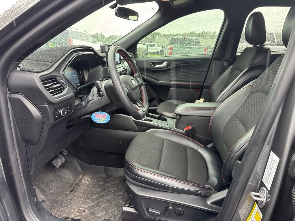 2025 Ford Escape Hybrid ST-Line