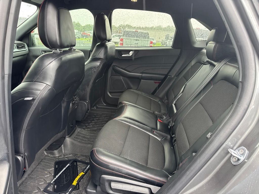 2025 Ford Escape Hybrid ST-Line