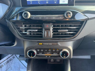 2025 Ford Escape Hybrid ST-Line