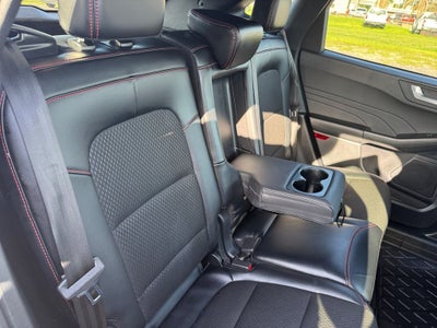 2025 Ford Escape Hybrid ST-Line