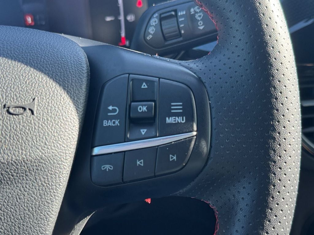 2025 Ford Escape Hybrid ST-Line
