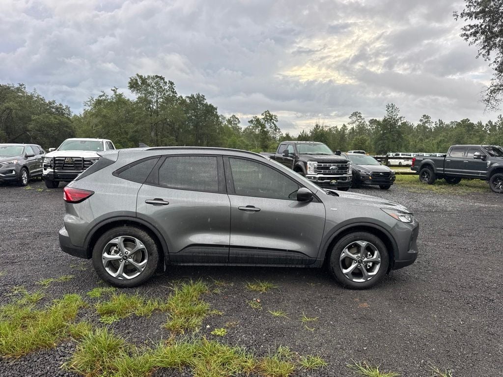 2025 Ford Escape Hybrid ST-Line