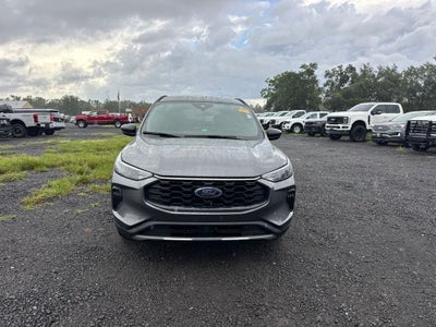 2025 Ford Escape Hybrid ST-Line