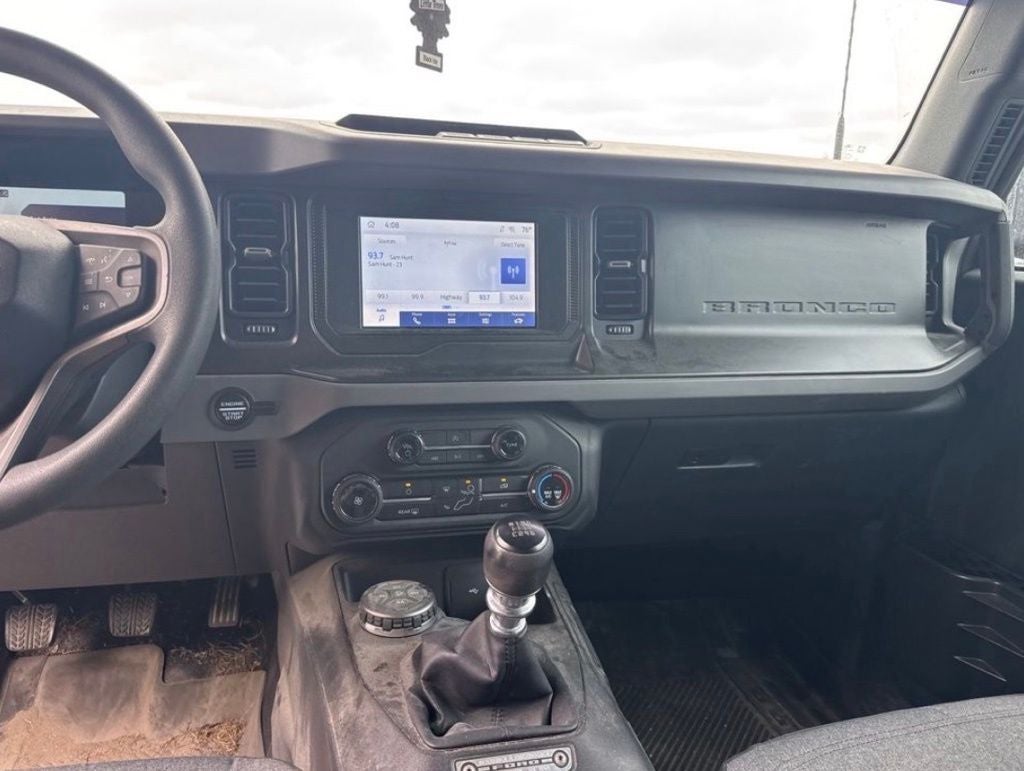 2022 Ford Bronco Base