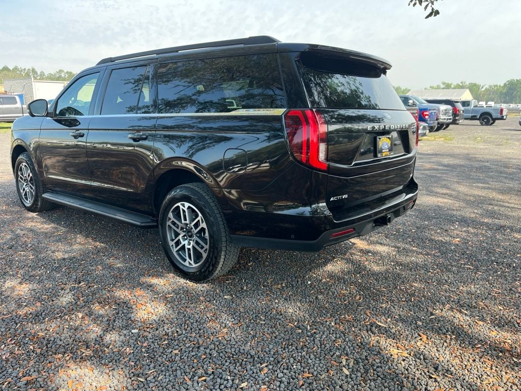 2025 Ford Expedition Max Active