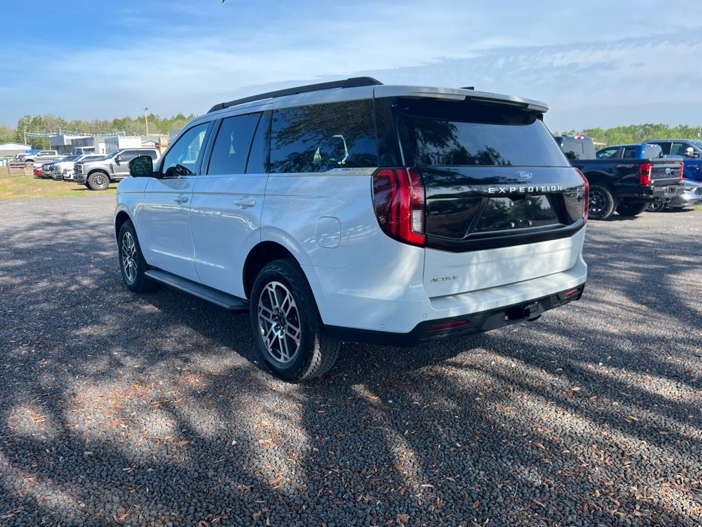 2025 Ford Expedition Active