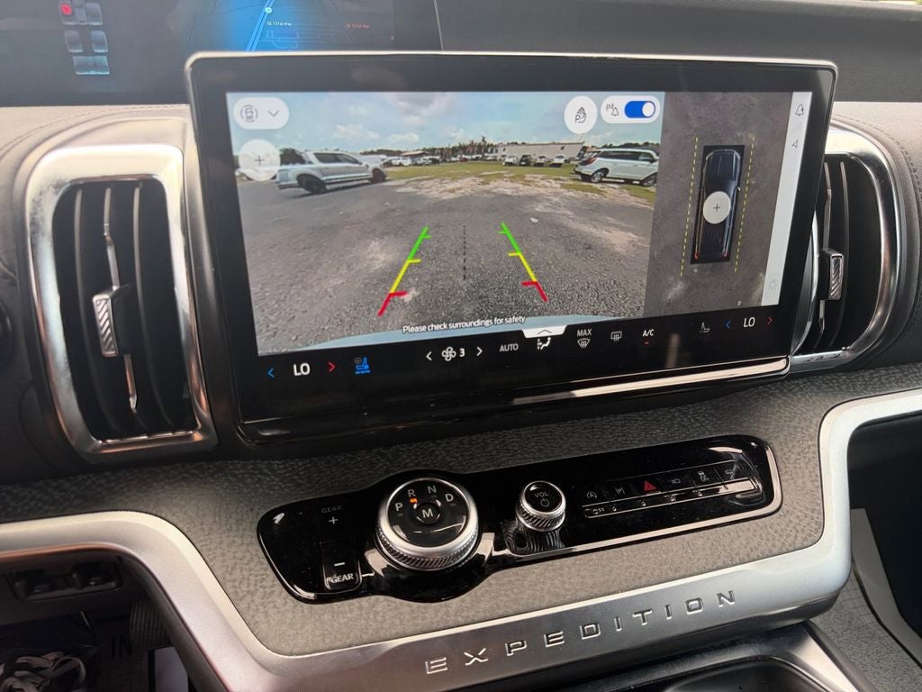 2025 Ford Expedition Tremor