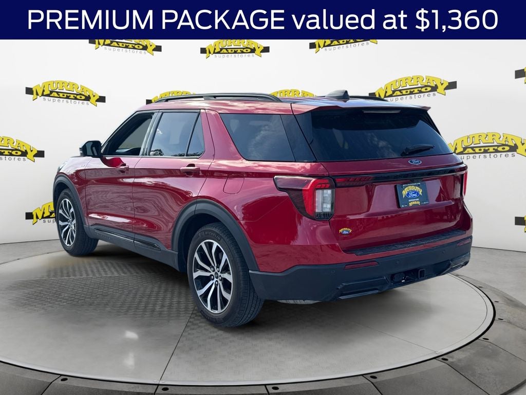 2025 Ford Explorer ST-Line