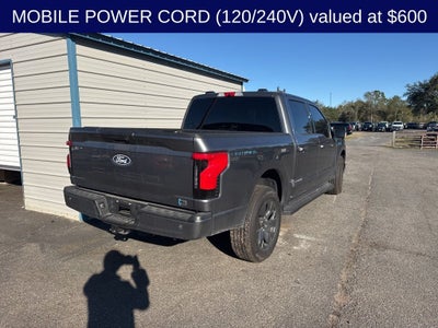 2025 Ford F-150 Lightning Flash