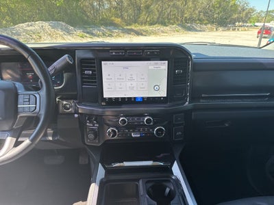 2024 Ford F-250SD Lariat HIGH OUTPUT