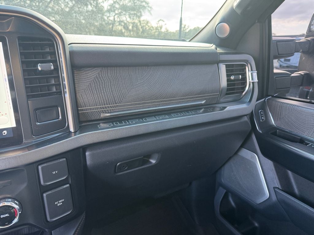 2023 Ford F-350SD Platinum