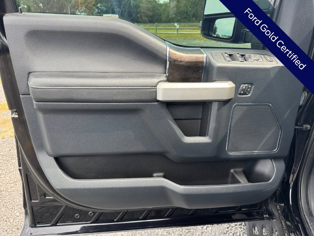 2022 Ford F-350SD Lariat Tremor