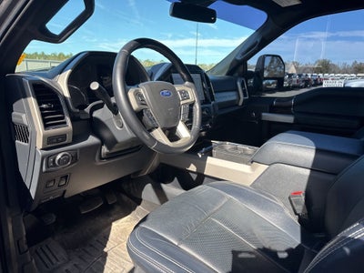 2022 Ford F-350SD Lariat
