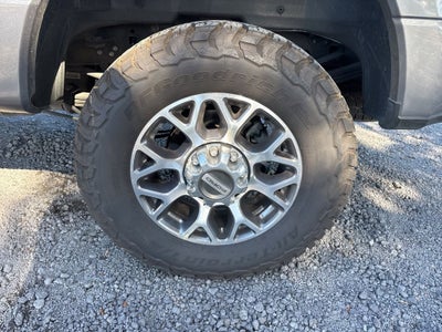 2022 Ford F-350SD Lariat