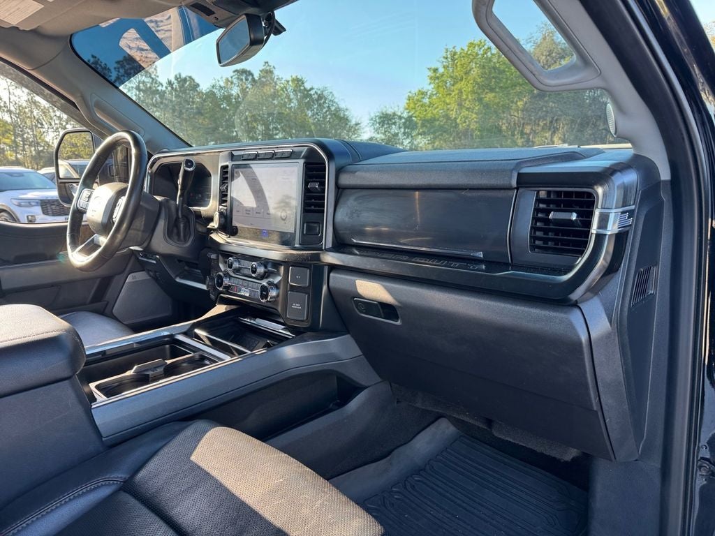 2024 Ford F-350SD Lariat