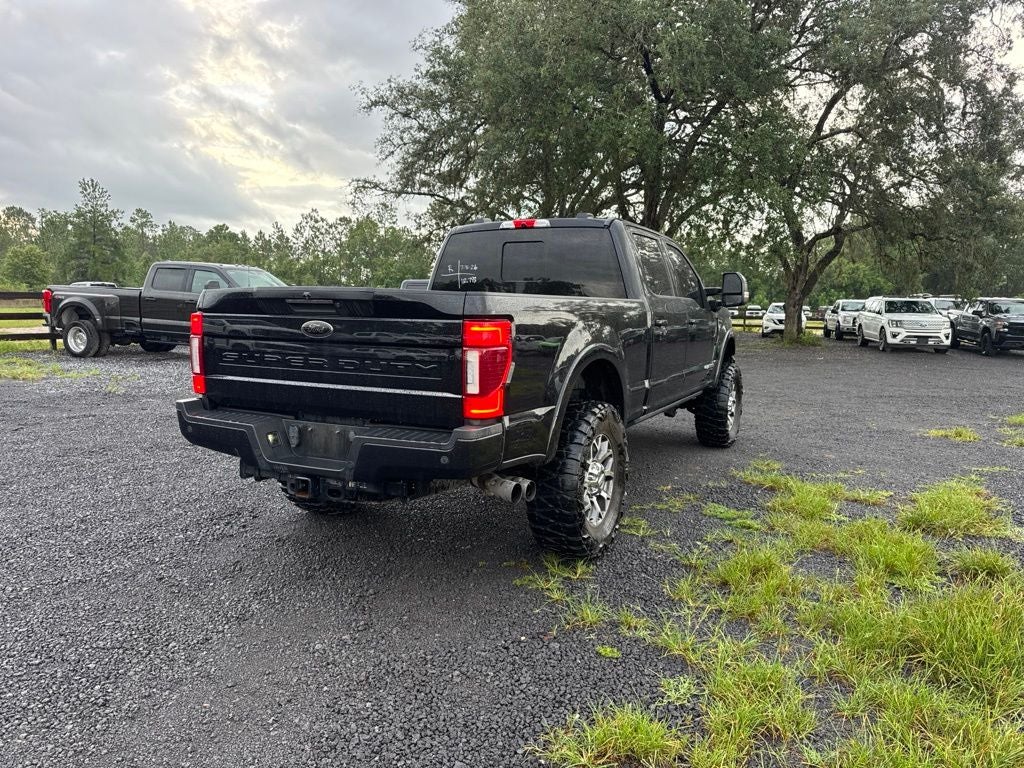 2022 Ford F-350SD Lariat