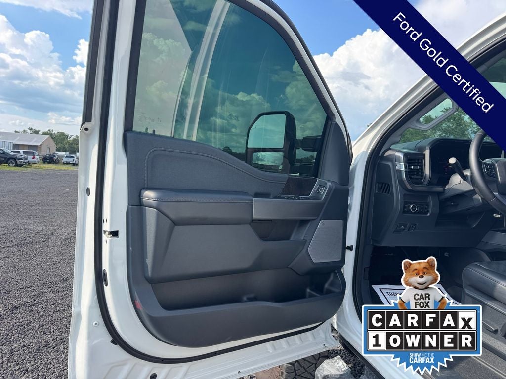 2025 Ford F-350SD Lariat