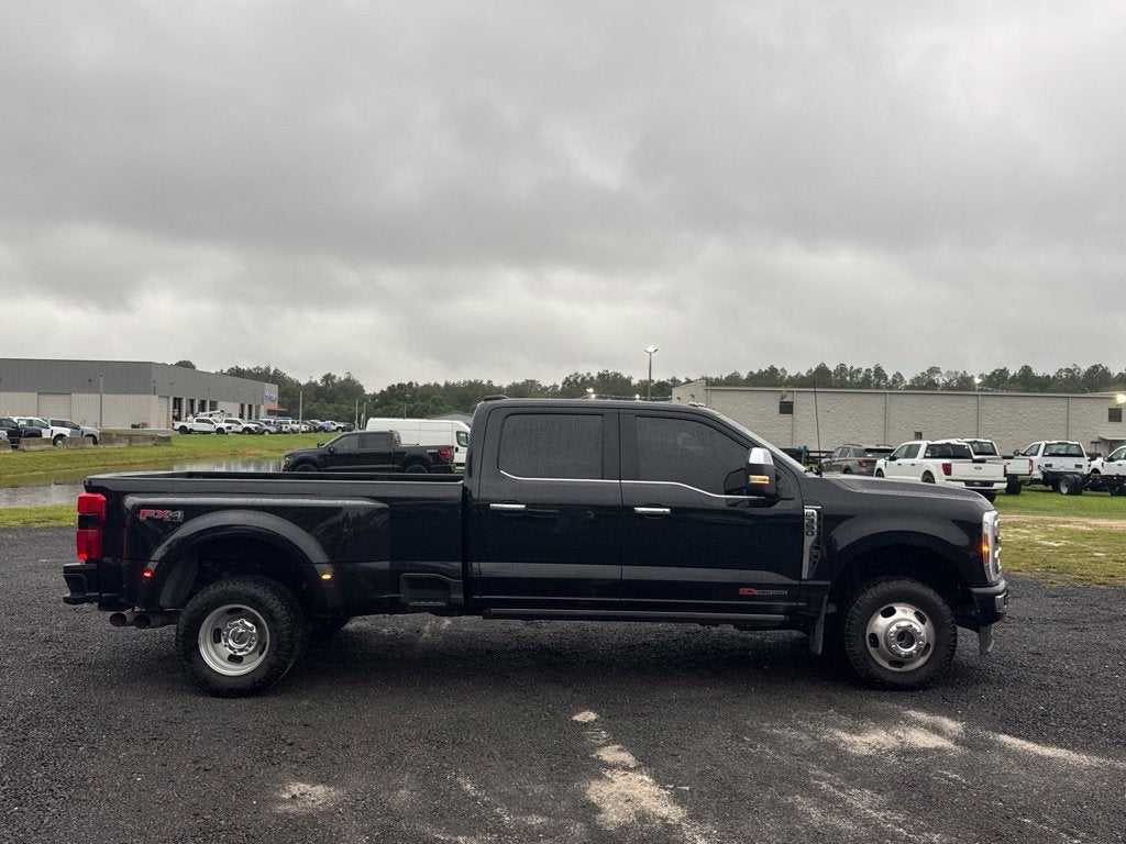 2024 Ford F-350SD Platinum