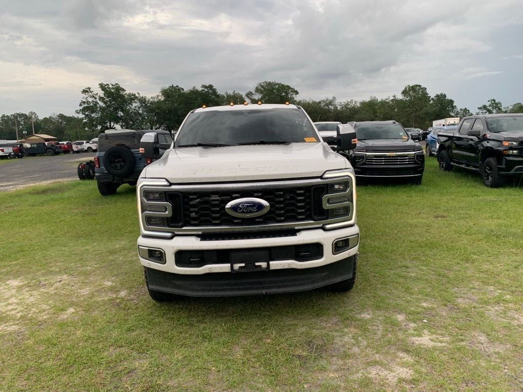 2025 Ford F-350SD Platinum