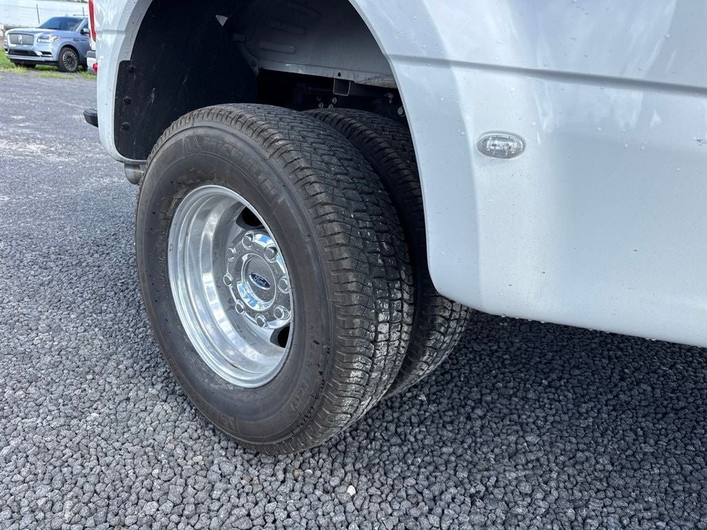 2026 Ford F-350SD Platinum DRW
