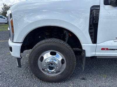 2026 Ford F-350SD Platinum DRW