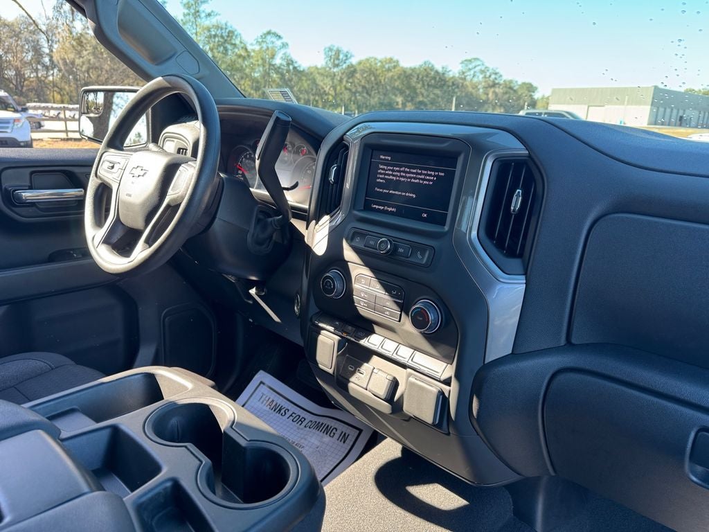 2025 Chevrolet Silverado 1500 Custom