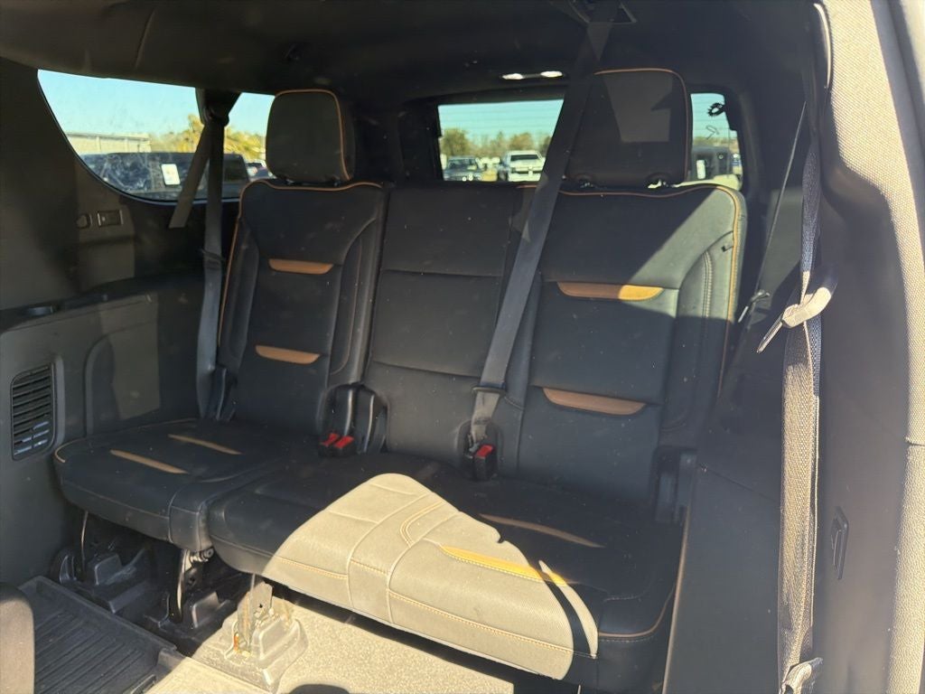 2023 GMC Yukon XL AT4