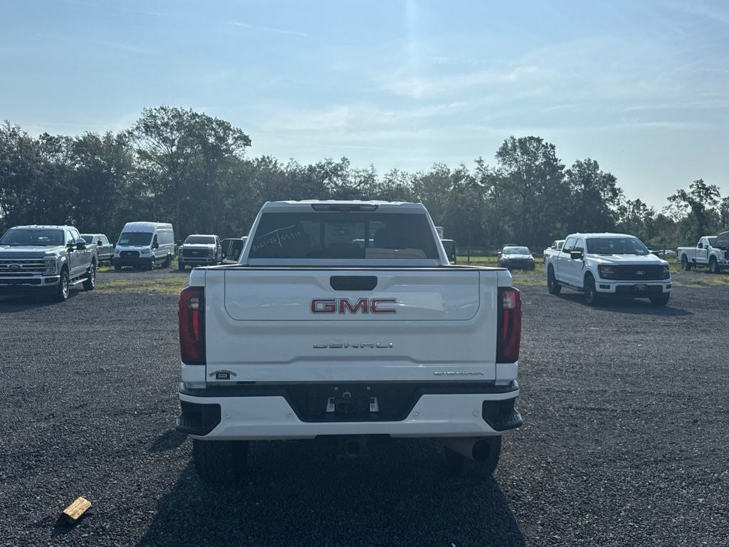 2024 GMC Sierra 2500HD Denali