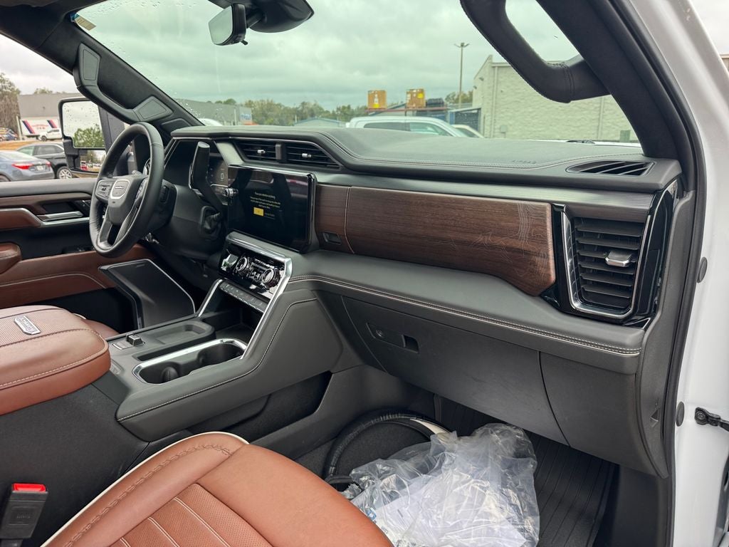 2025 GMC Sierra 2500HD Denali Ultimate