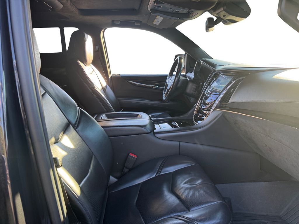 2019 Cadillac Escalade Platinum Edition