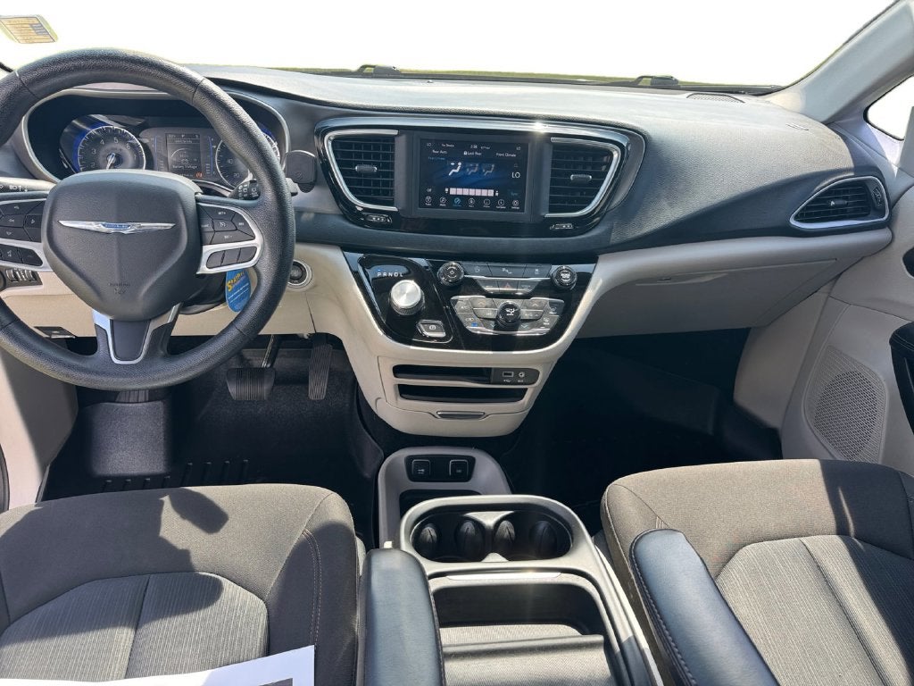 2020 Chrysler Pacifica Touring