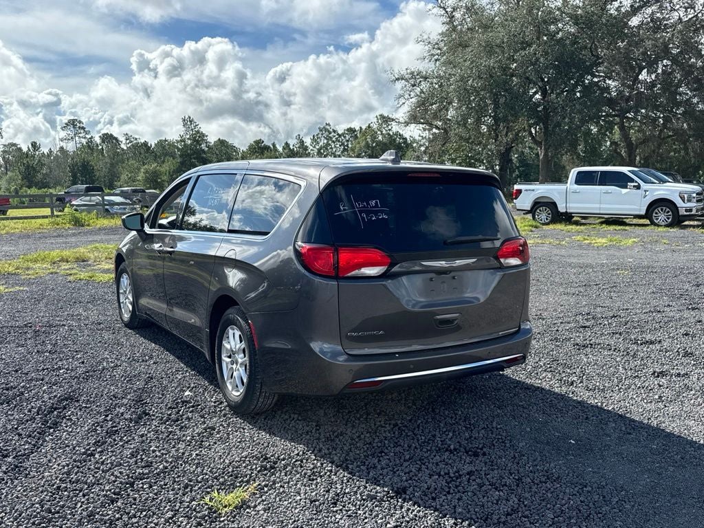 2020 Chrysler Pacifica Touring