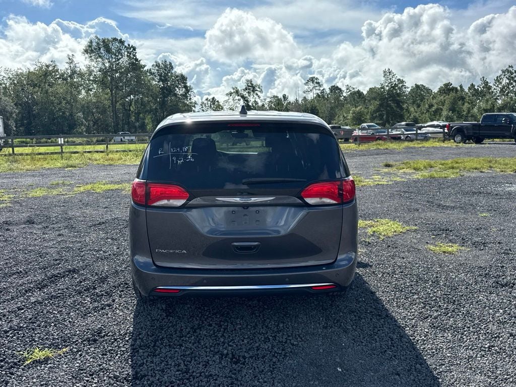2020 Chrysler Pacifica Touring