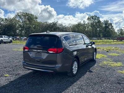 2020 Chrysler Pacifica Touring