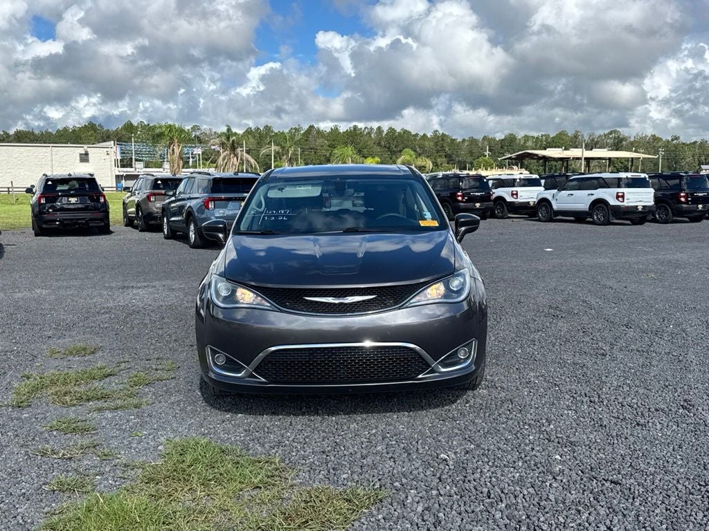 2020 Chrysler Pacifica Touring