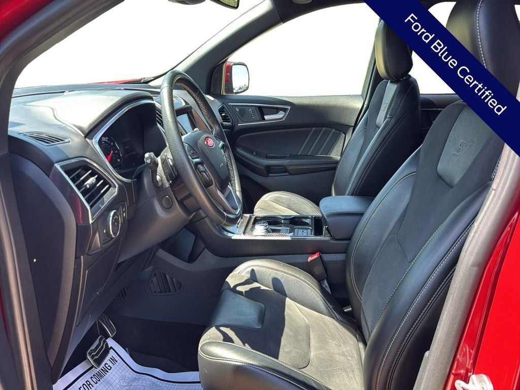 2020 Ford Edge ST