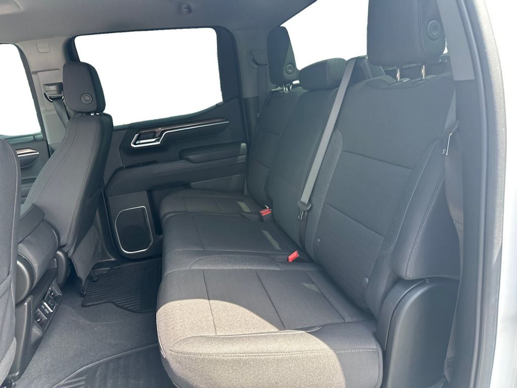 2025 Chevrolet Silverado 1500 LT LT1