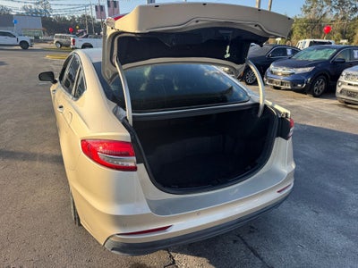 2019 Ford Fusion Hybrid SE