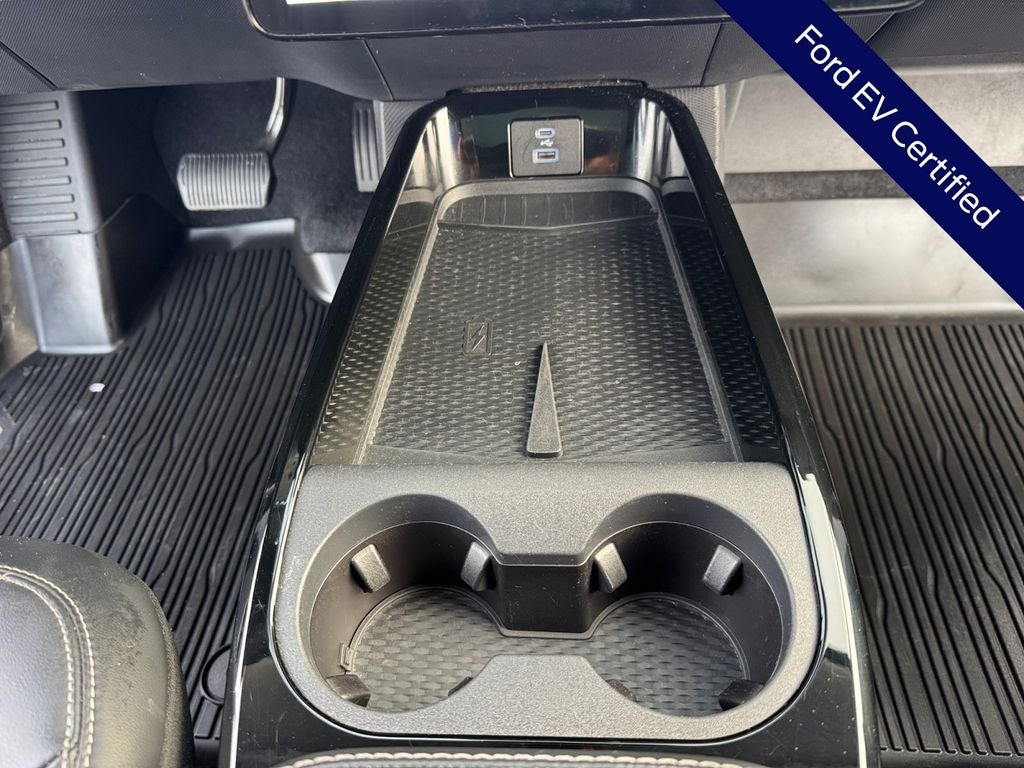 2023 Ford Mustang Mach-E California Route 1