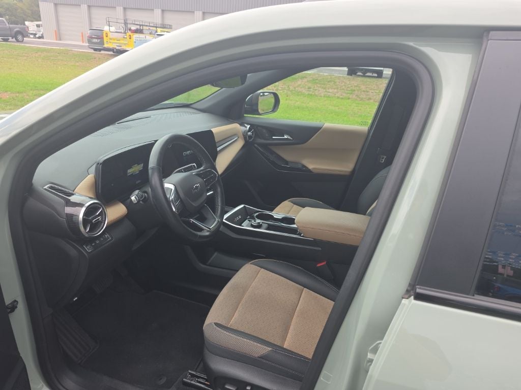 2025 Chevrolet Equinox ACTIV