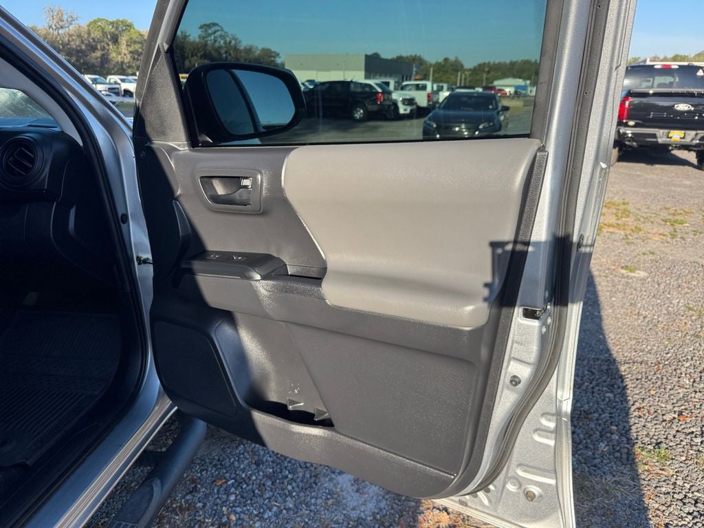 2023 Toyota Tacoma SR V6