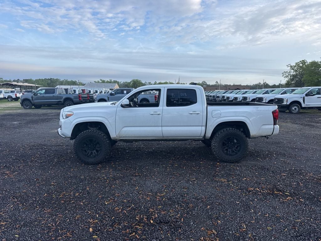 2022 Toyota Tacoma TRD Sport V6